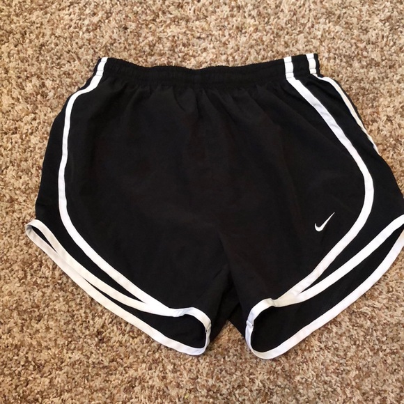 Black Nike shorts